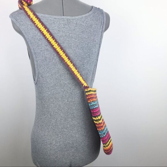 Bamboo Trading Company Colorful Soft Woven Guatemalan Crossbody Bag - Picture 5 of 11